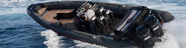 Vlajková loď Technohull seaDNA 999 ve verzi Sport s otevřenou přídí