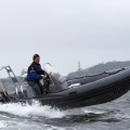 Nafukovací motorový člun Adventure V-550 s lodním motorem Suzuki DF70
