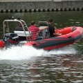 Nafukovací motorový člun RIB Adventure V-550 Luxury s lodním motorem Evinrude E-TEC E115 DPL
