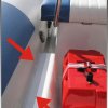 Nafukovací válce člunů Adventure Vesta jsou k laminátovému trupu připevněné trojitou fixací