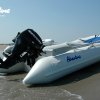 Nafukovací člun Adventure M-360(B) s lodním motorem Mercury o výkonu 15 koní